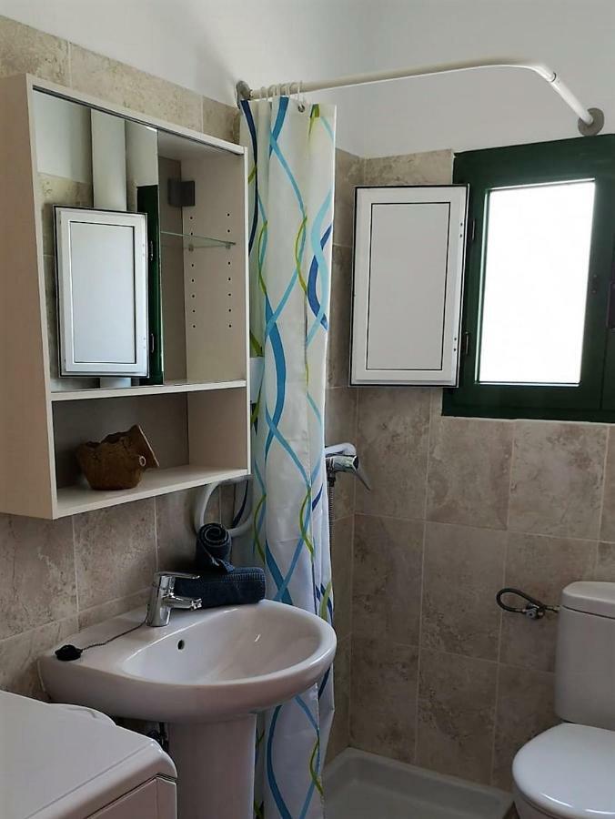 Isamar Playa Apartment Orzola Exterior photo