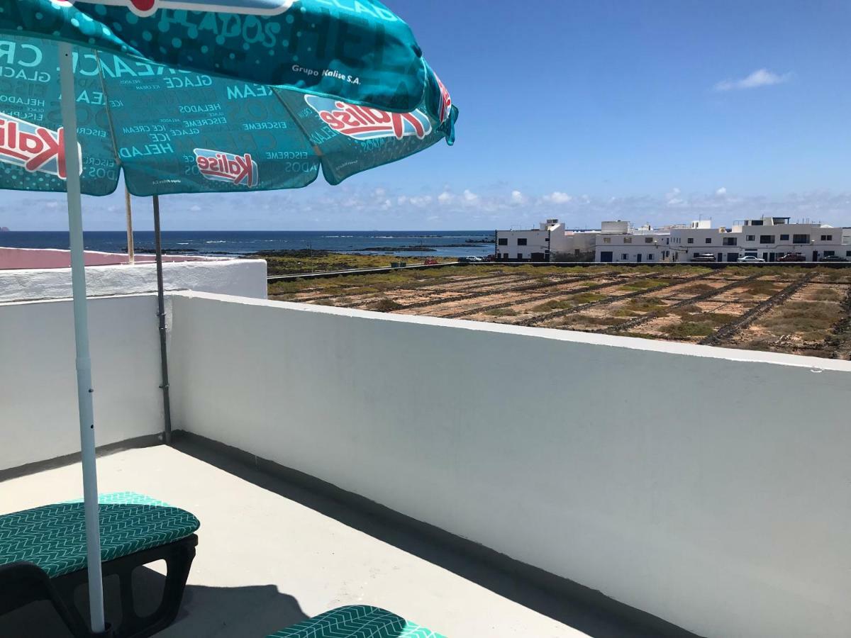 Isamar Playa Apartment Orzola Exterior photo
